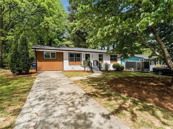 $2,300 | 454 Oak Drive Southeast, Atlanta, GA 30354
