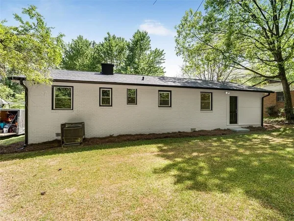 $2,300 | 454 Oak Drive Southeast, Atlanta, GA 30354