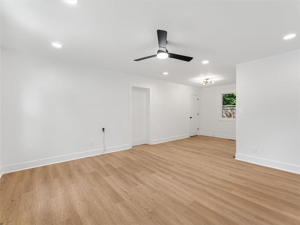 454 Oak Drive Southeast Atlanta, GA 30354 - Photo 4 of 29