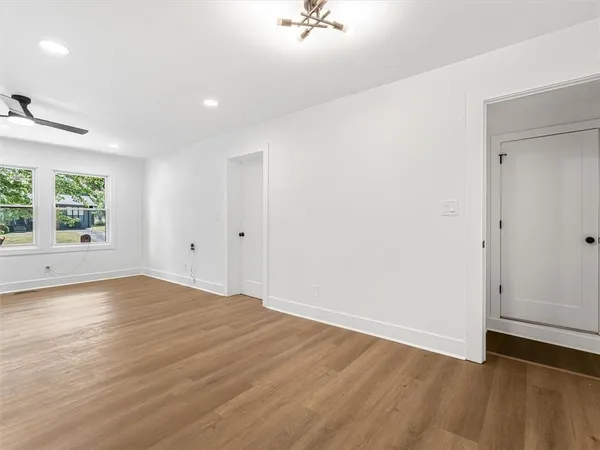 $2,300 | 454 Oak Drive Southeast, Atlanta, GA 30354