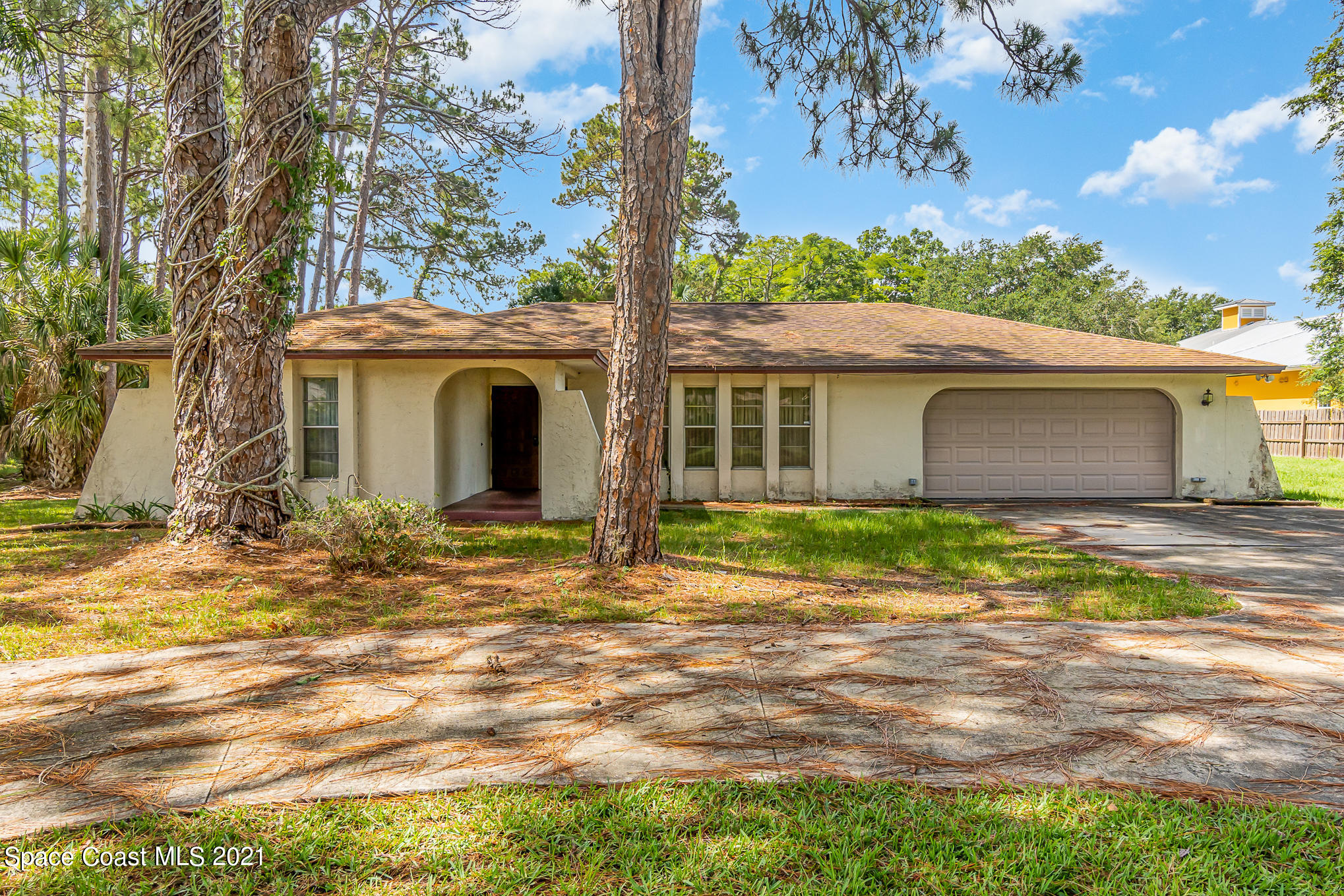 7041 Rodes Place Melbourne, FL 32904 - Photo 1 of 27 DSC00098-Edit