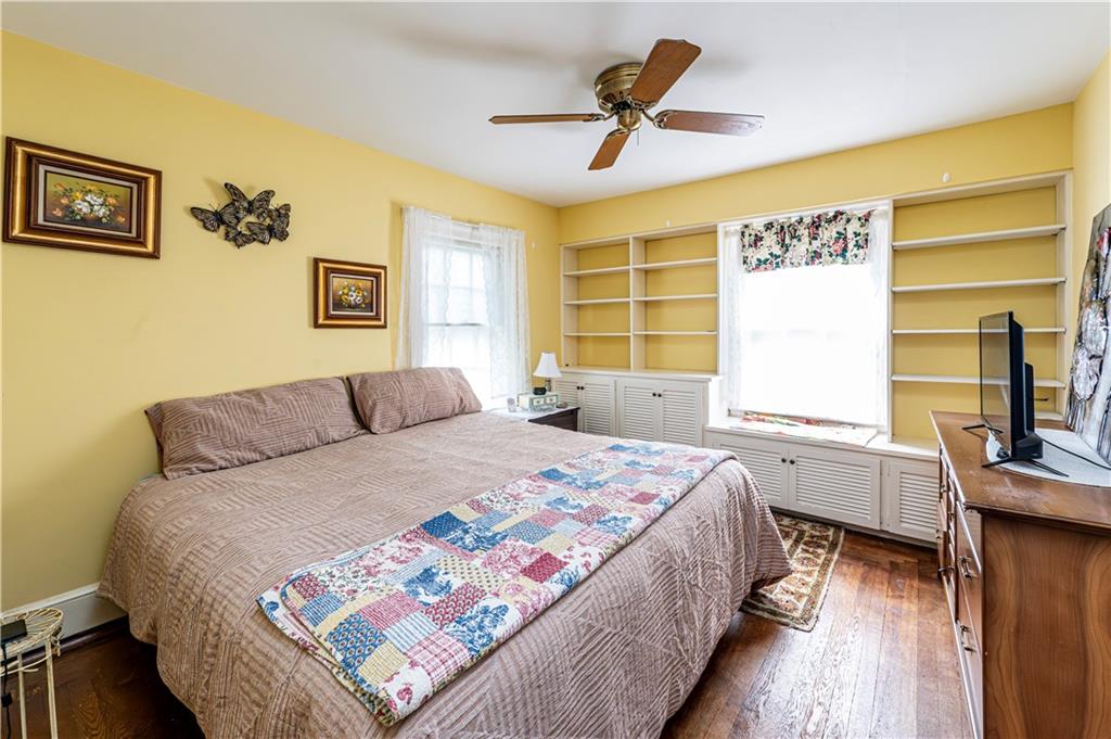 616 Ridgeway Street Greensburg, PA 15601 - Photo 38 of 46 2ND BEDROOM