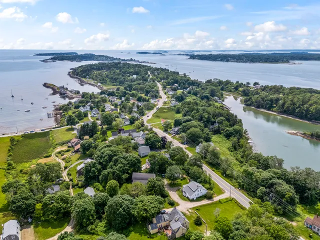 $599,000 | 1689 Harpswell Islands Road, Harpswell, ME 04066