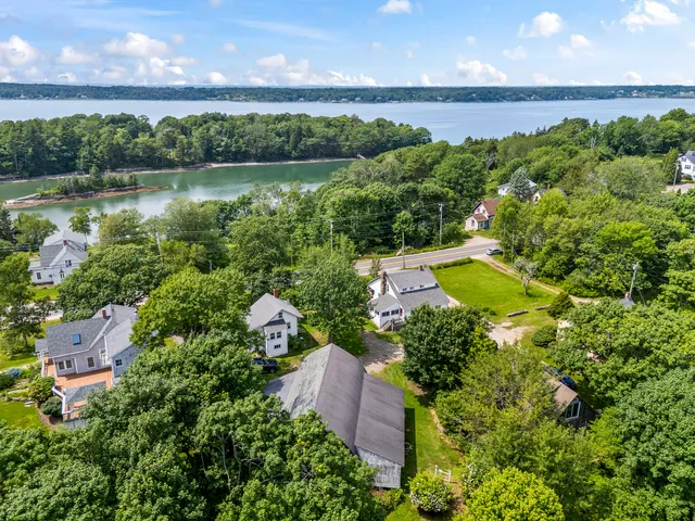 $599,000 | 1689 Harpswell Islands Road, Harpswell, ME 04066