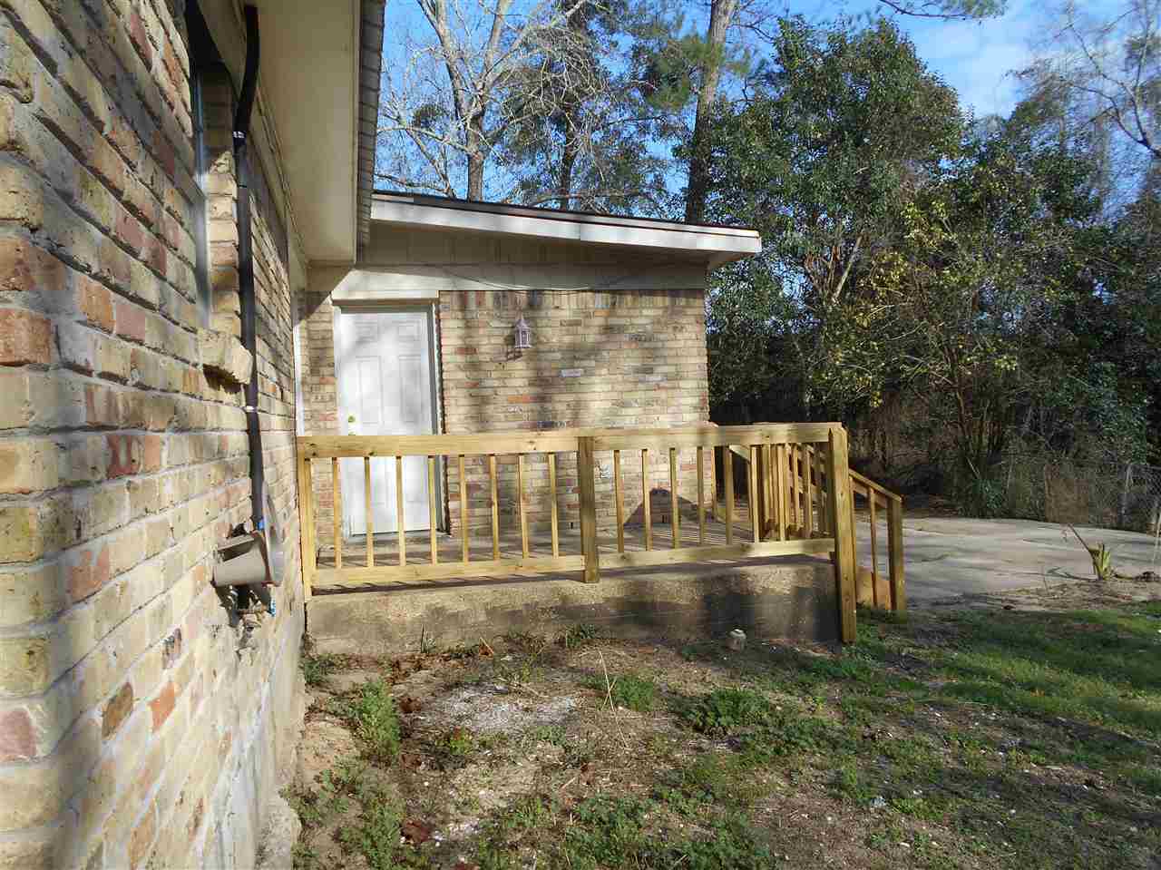 106 Lynn Street Daphne, AL 36527 - Photo 2 of 9