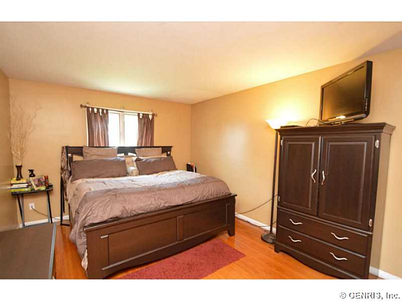 276 Lyceum Street Rochester, NY 14609 - Photo 15 of 25 Bedroom.