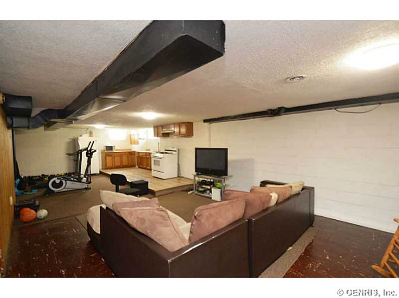 276 Lyceum Street Rochester, NY 14609 - Photo 21 of 25 Basement.