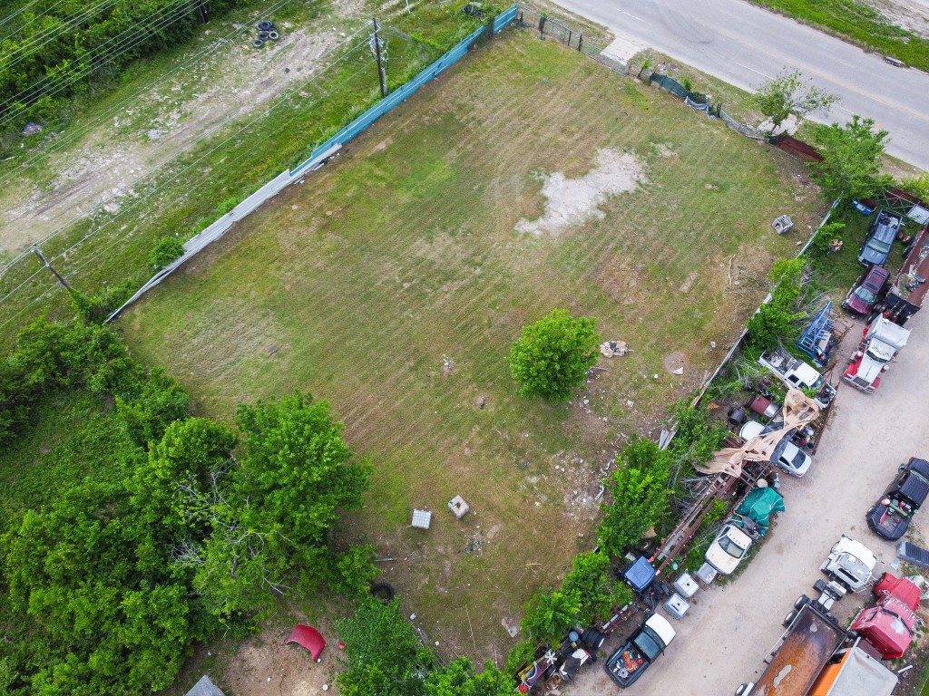 1710 Berry Road Houston, TX 77093 - Photo 5 of 11