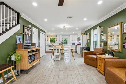 $385,000 | 2163 Selma Street, New Orleans, LA 70122