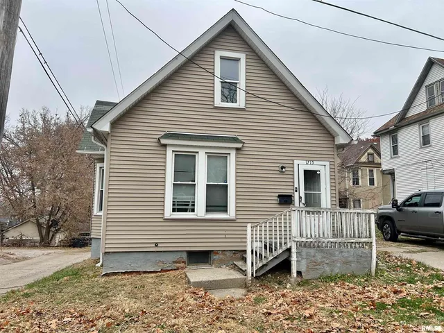 $99,900 | 1230-1232 19th Street, Rock Island, IL 61201