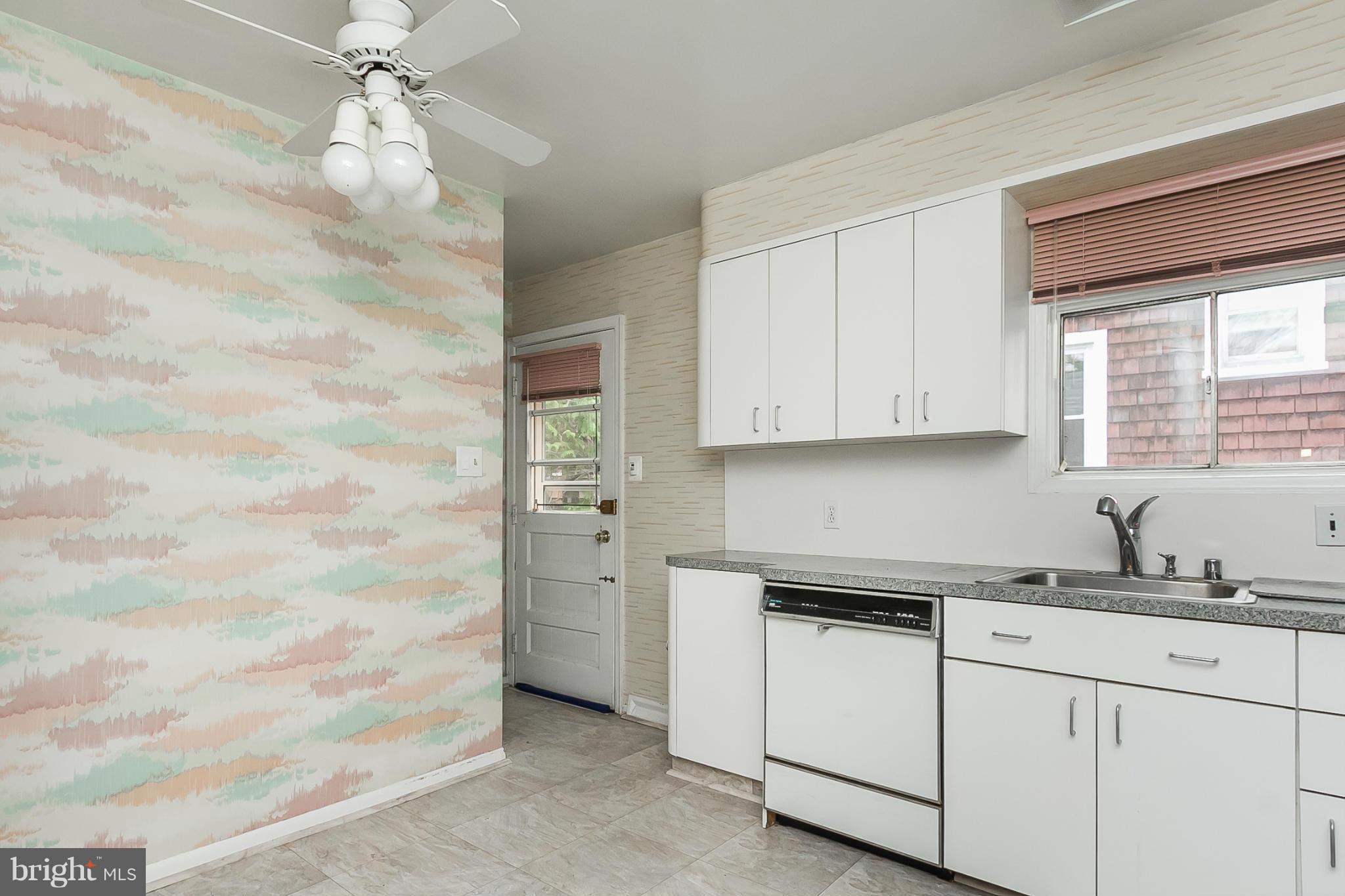 2216 Arden Road Baltimore, MD 21209 - Photo 12 of 28 Kitchen