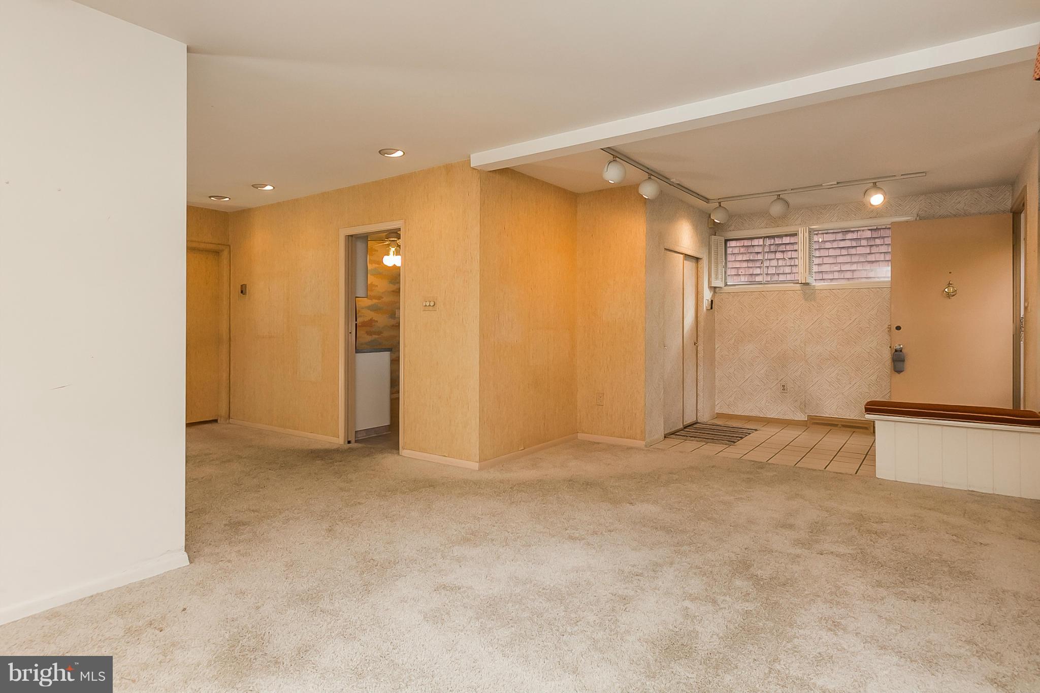 2216 Arden Road Baltimore, MD 21209 - Photo 7 of 28 Dining Room