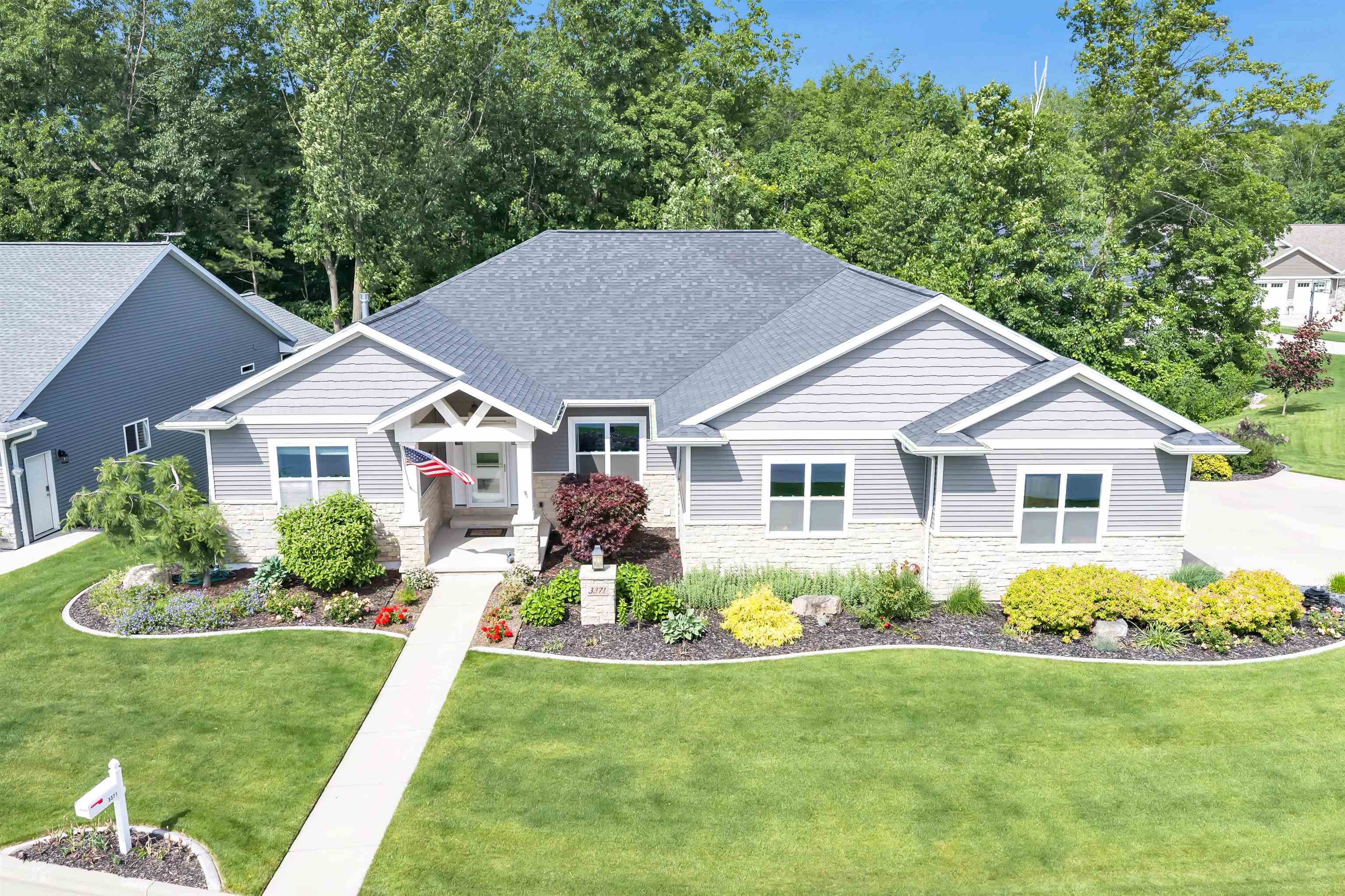 3371 Largo Ridge Drive Green Bay, WI 54311 - Photo 1 of 47