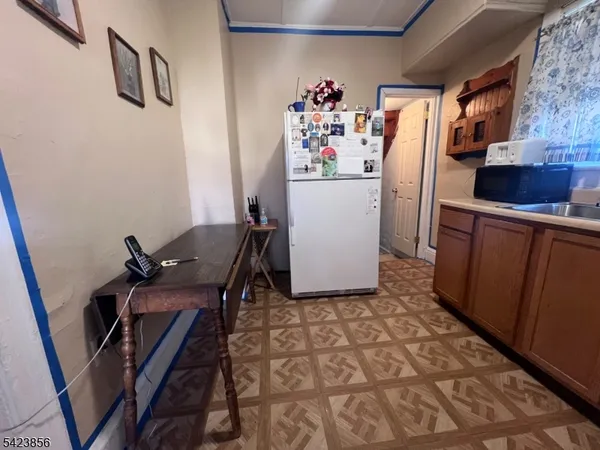 $399,999 | 317 Dietz Street, Roselle, NJ 07203