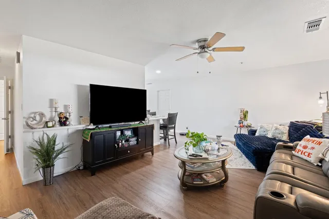 $750,000 | 229 Palm Avenue, Woodland, CA 95695