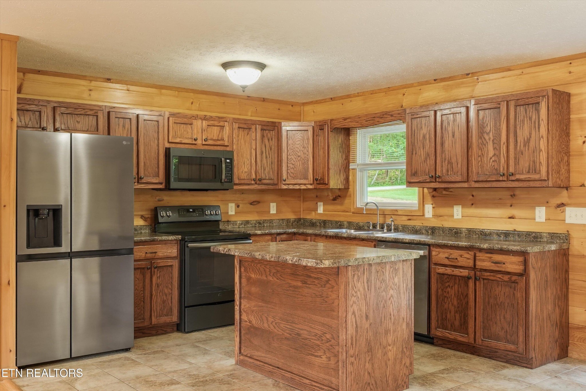 1220 Cougar Trail Del Rio, TN 37727 - Photo 13 of 37 Gallery Image 13