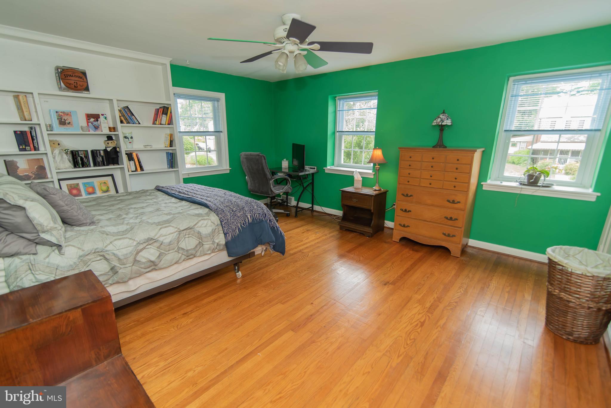 7401 Barclay Road Cheltenham, PA 19012 - Photo 28 of 36