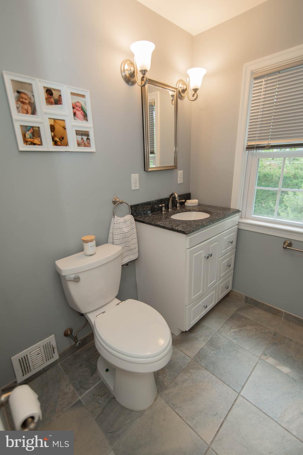 7401 Barclay Road Cheltenham, PA 19012 - Photo 32 of 36