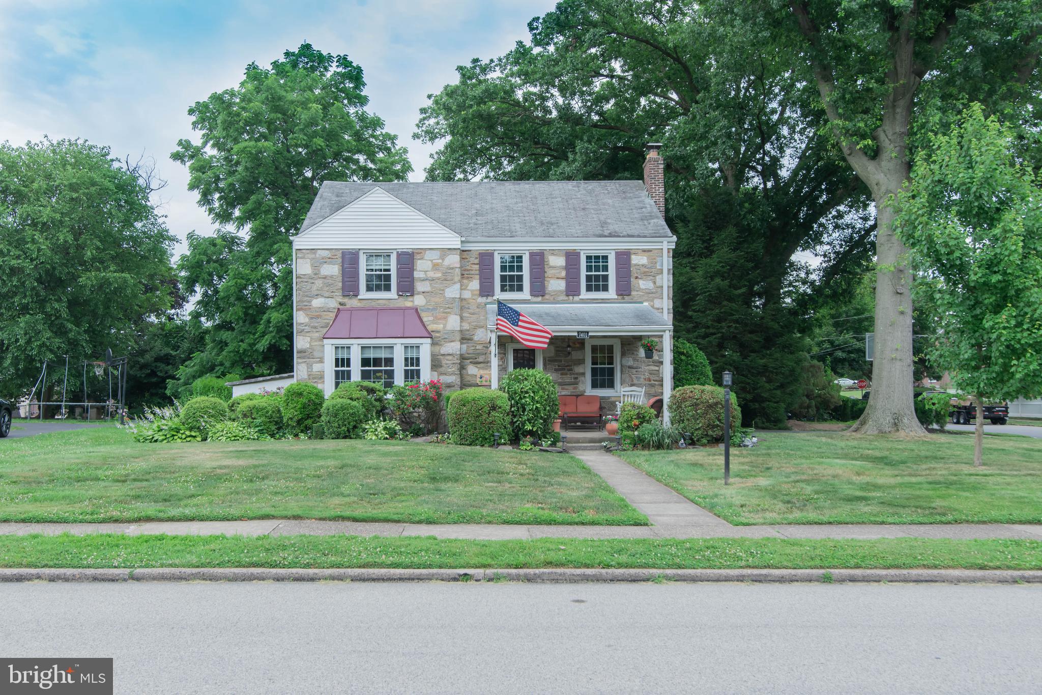 7401 Barclay Road Cheltenham, PA 19012 - Photo 4 of 36