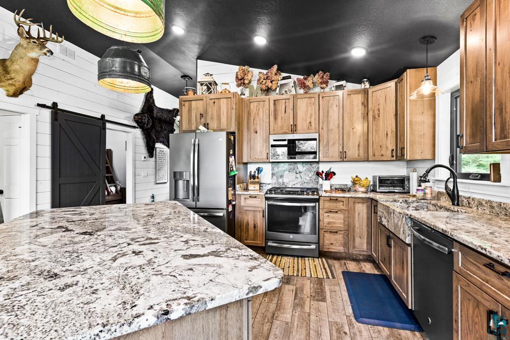 4184 Northeast Van Road Duluth, MN 55803 - Photo 6 of 47 Gallery Image 6