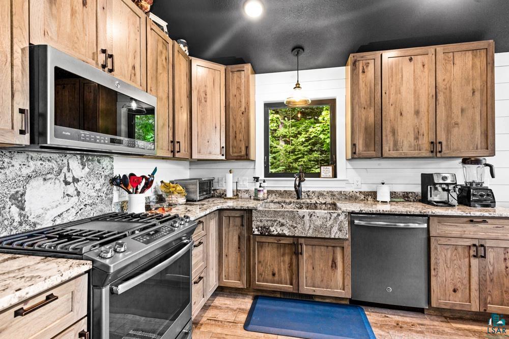 4184 Northeast Van Road Duluth, MN 55803 - Photo 8 of 47 Gallery Image 8