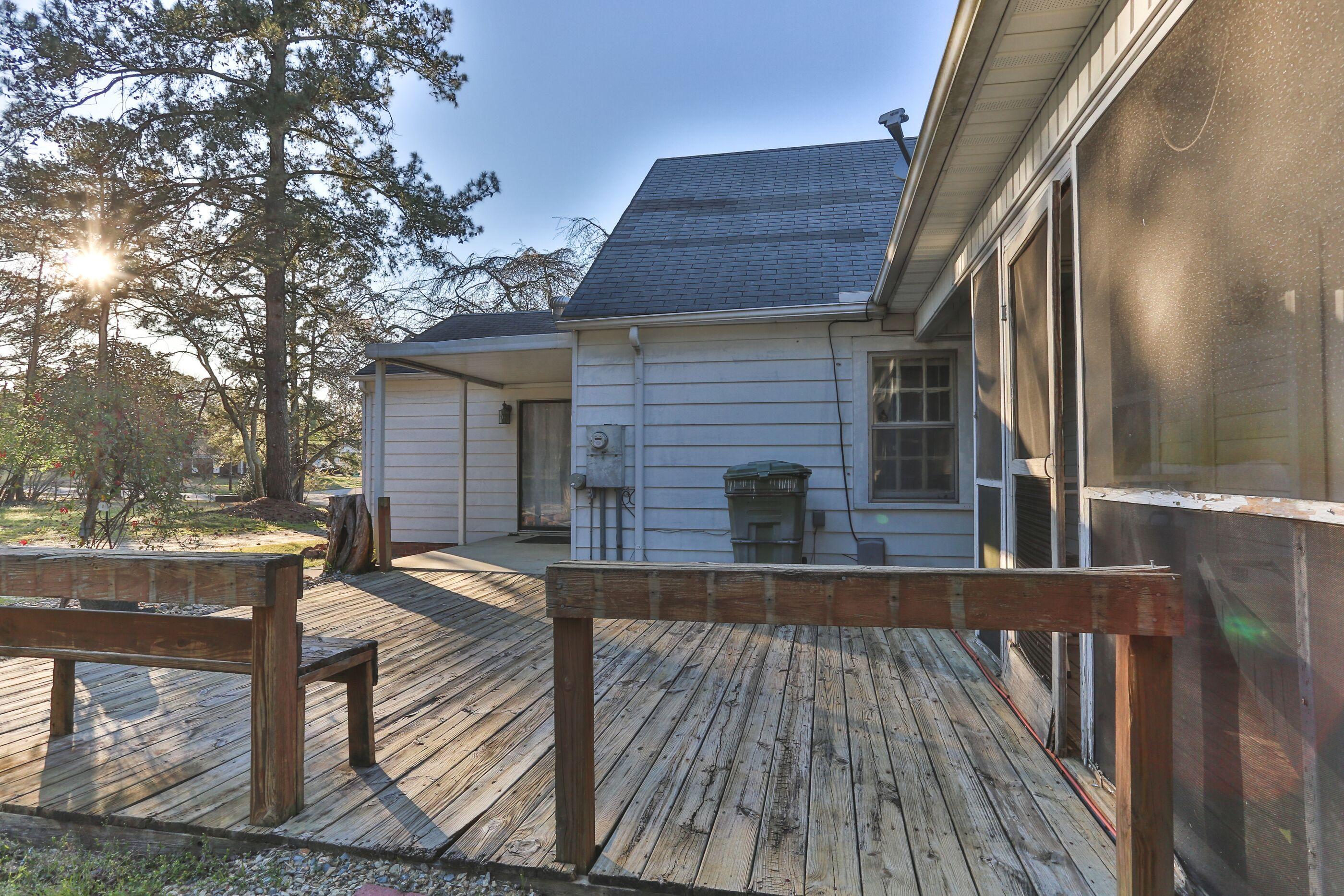 1018 Richmond Road Rockingham, NC 28379 - Photo 31 of 33 28