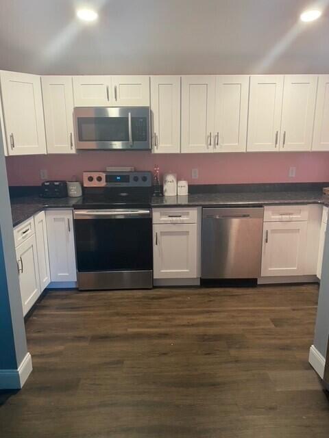 14 Proulx Court Springvale, ME 04083 - Photo 11 of 20 14 Proulx 19