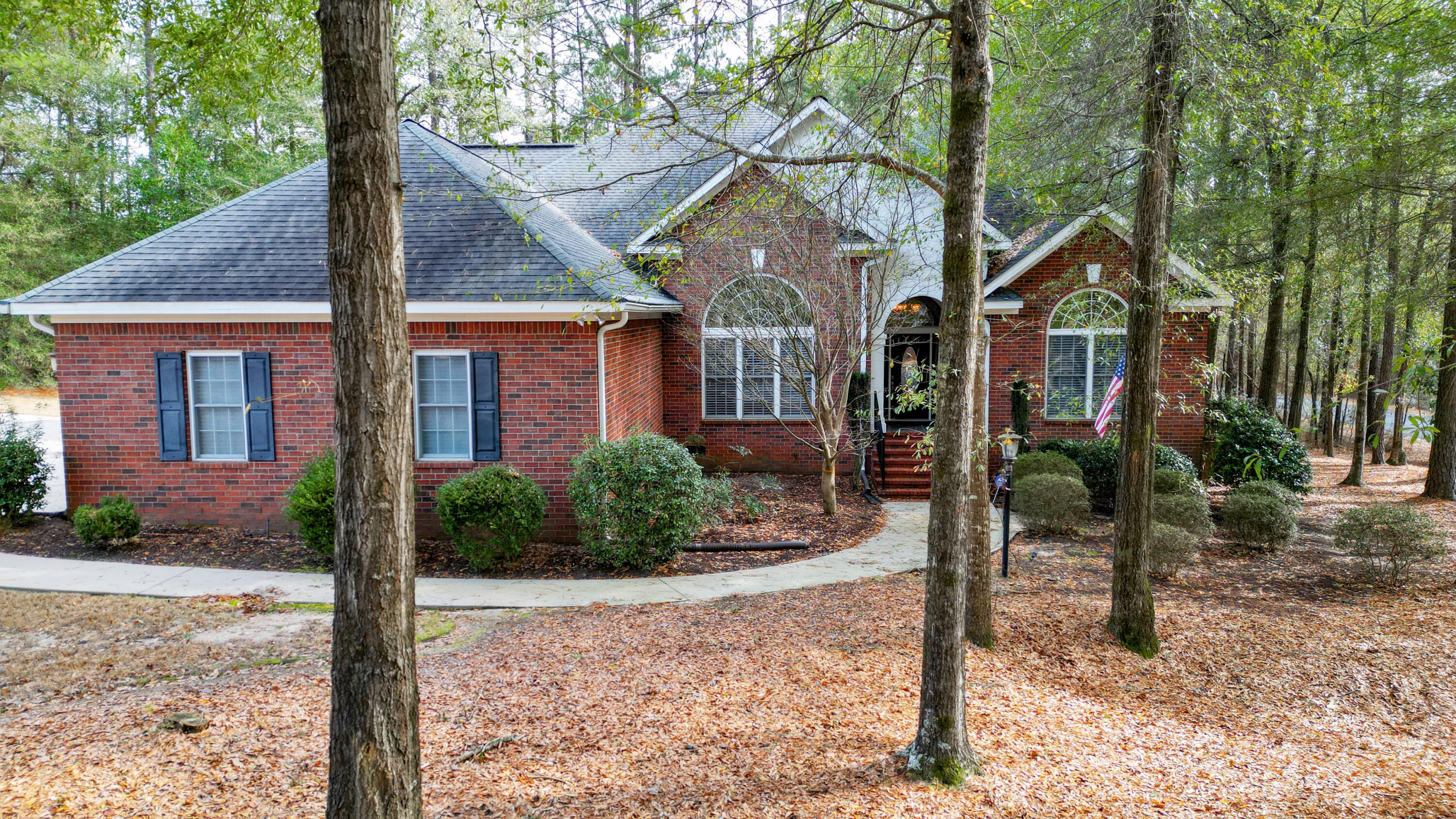 312 Merrifield Court Aiken, SC 29803 - Photo 4 of 60