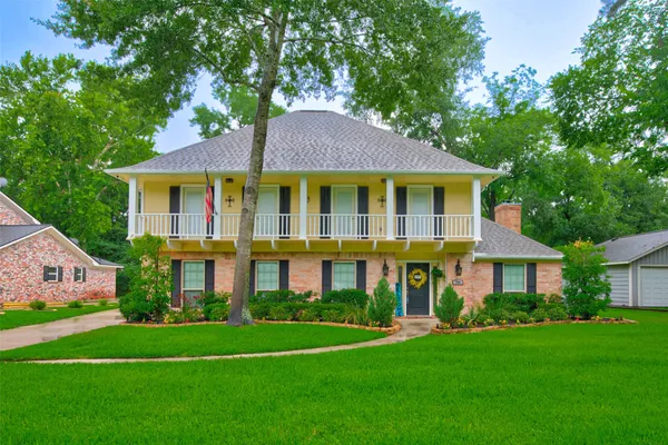 $430,000 | 746 Stone Mountain Drive, Conroe, TX 77302