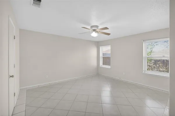 $2,300 | 7016 Snowivy Court, Arlington, TX 76001