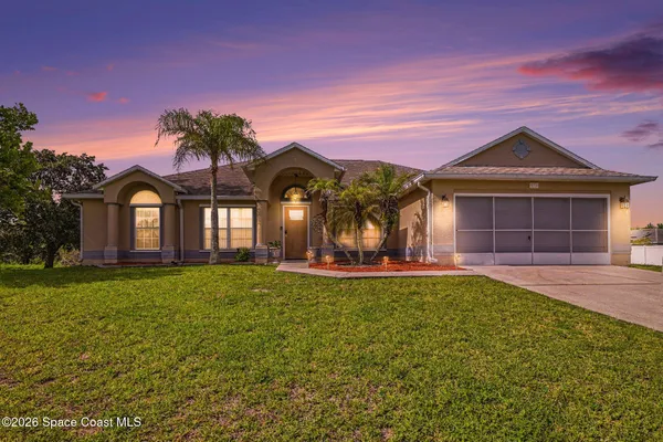 $389,900 | 536 (530) Fort, Palm Bay, FL 32908