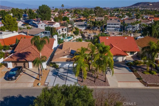 an aerial view of a houses