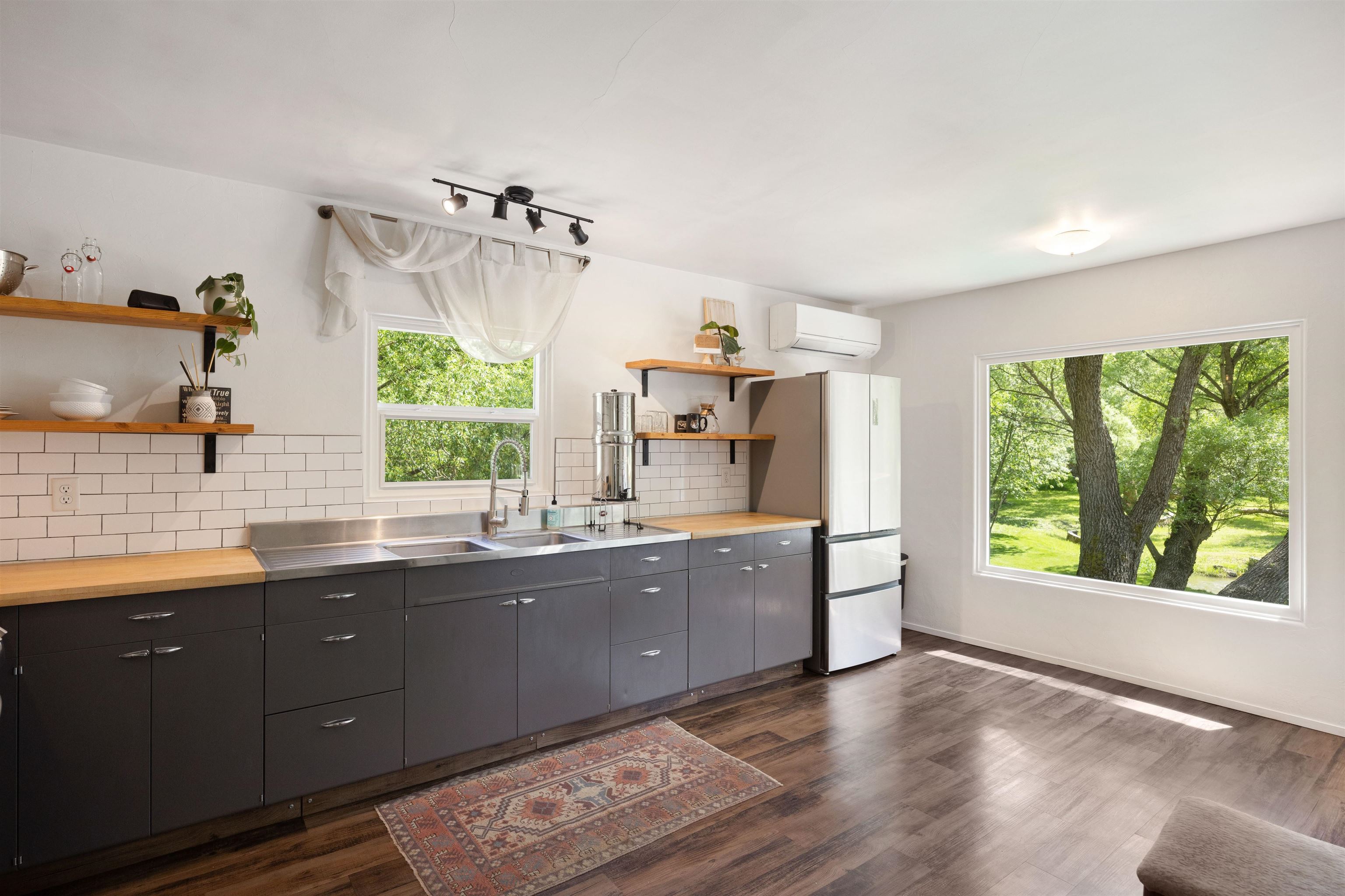 15110 North Shady Slope Road Mead, WA 99021 - Photo 11 of 44 Gallery Image 11