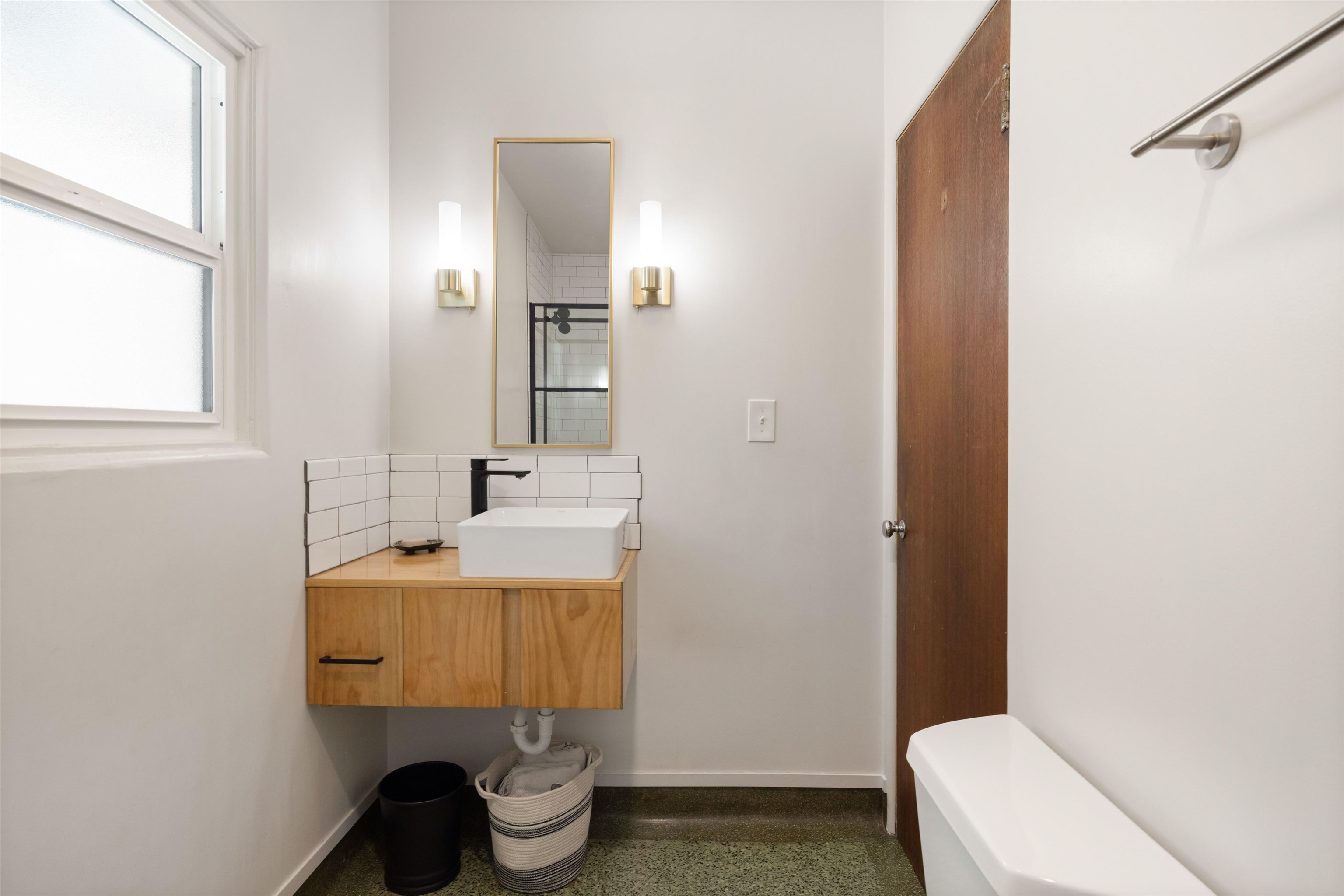 15110 North Shady Slope Road Mead, WA 99021 - Photo 17 of 44 Gallery Image 17
