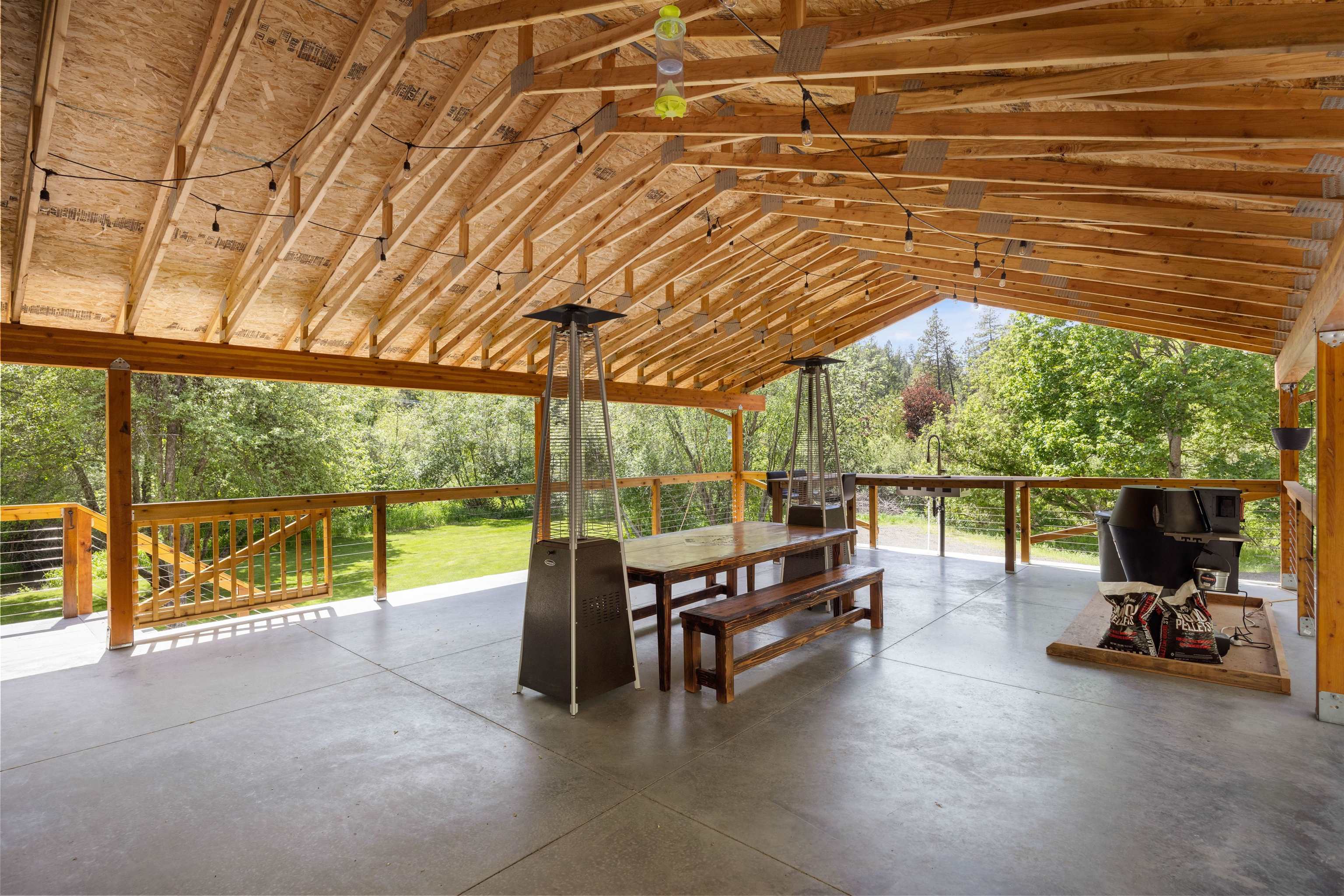 15110 North Shady Slope Road Mead, WA 99021 - Photo 27 of 44 Gallery Image 27