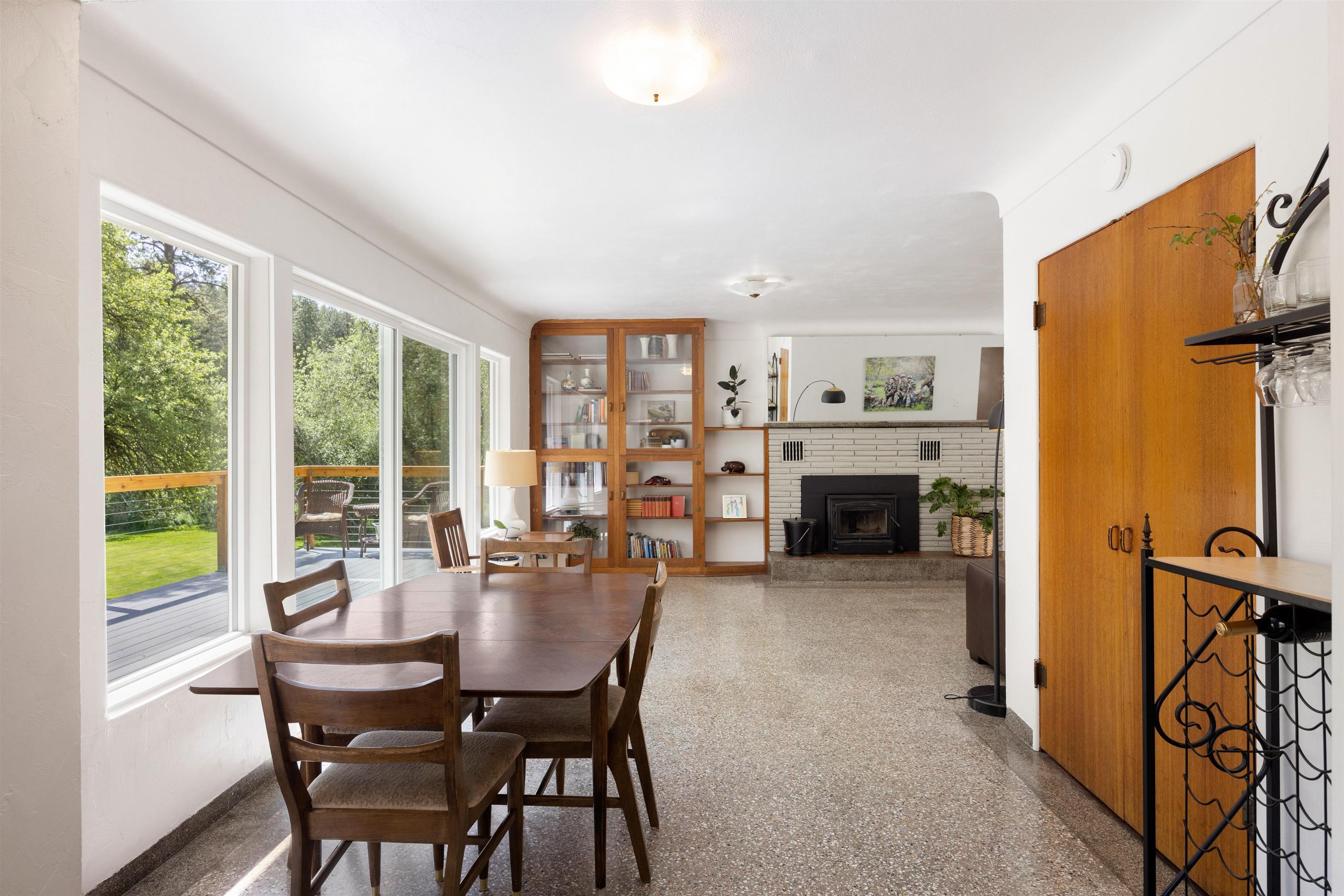 15110 North Shady Slope Road Mead, WA 99021 - Photo 7 of 44 Gallery Image 7