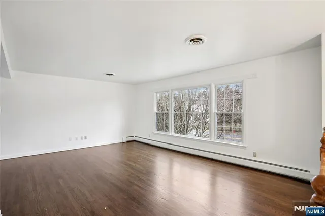 $4,200 | 254 Darlington Avenue, Ramsey, NJ 07446