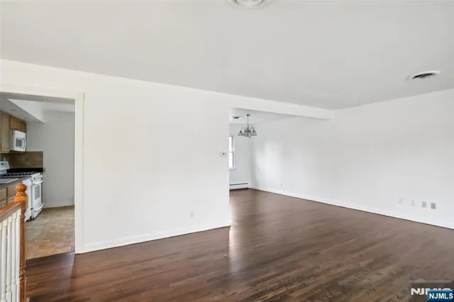 $4,200 | 254 Darlington Avenue, Ramsey, NJ 07446