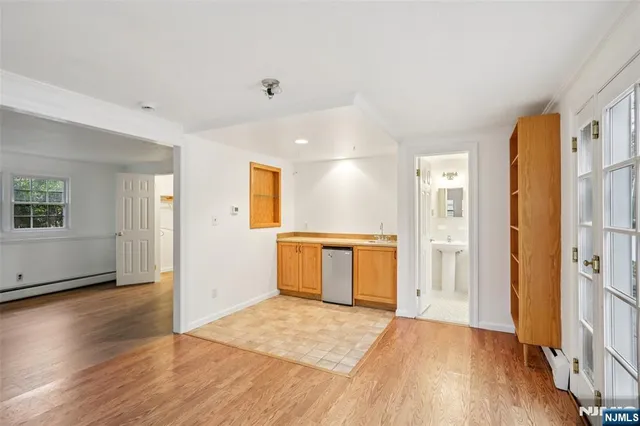 $4,200 | 254 Darlington Avenue, Ramsey, NJ 07446