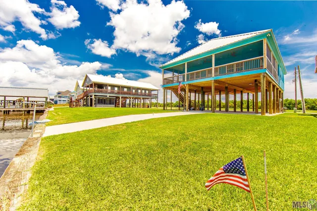 $475,000 | 6272 Bayouside Drive, Chauvin, LA 70344