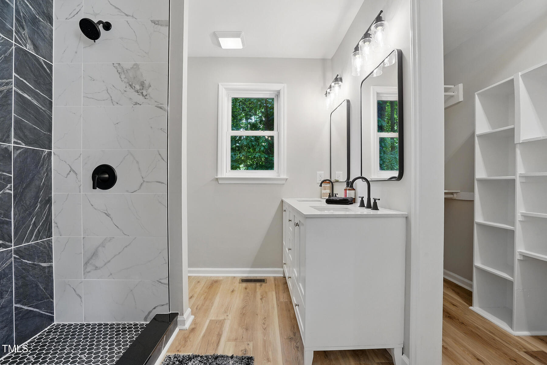 3916 West Allen Raleigh, NC 27603 - Photo 20 of 28 Primary Bathroom