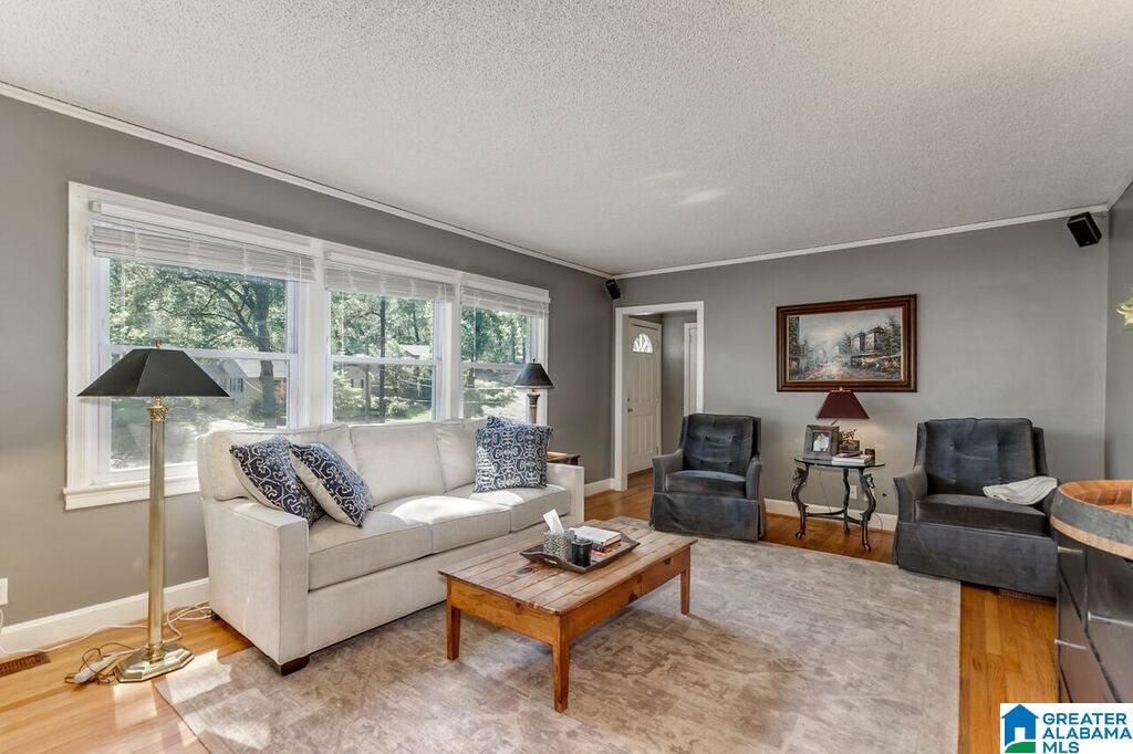 3529 Rhodes Drive Birmingham, AL 35209 - Photo 6 of 23