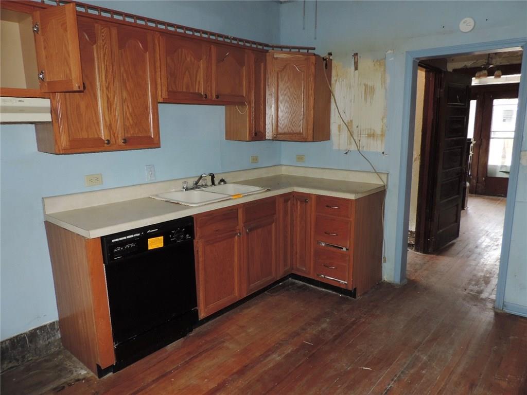 810 16th Street Ambridge, PA 15003 - Photo 7 of 18
