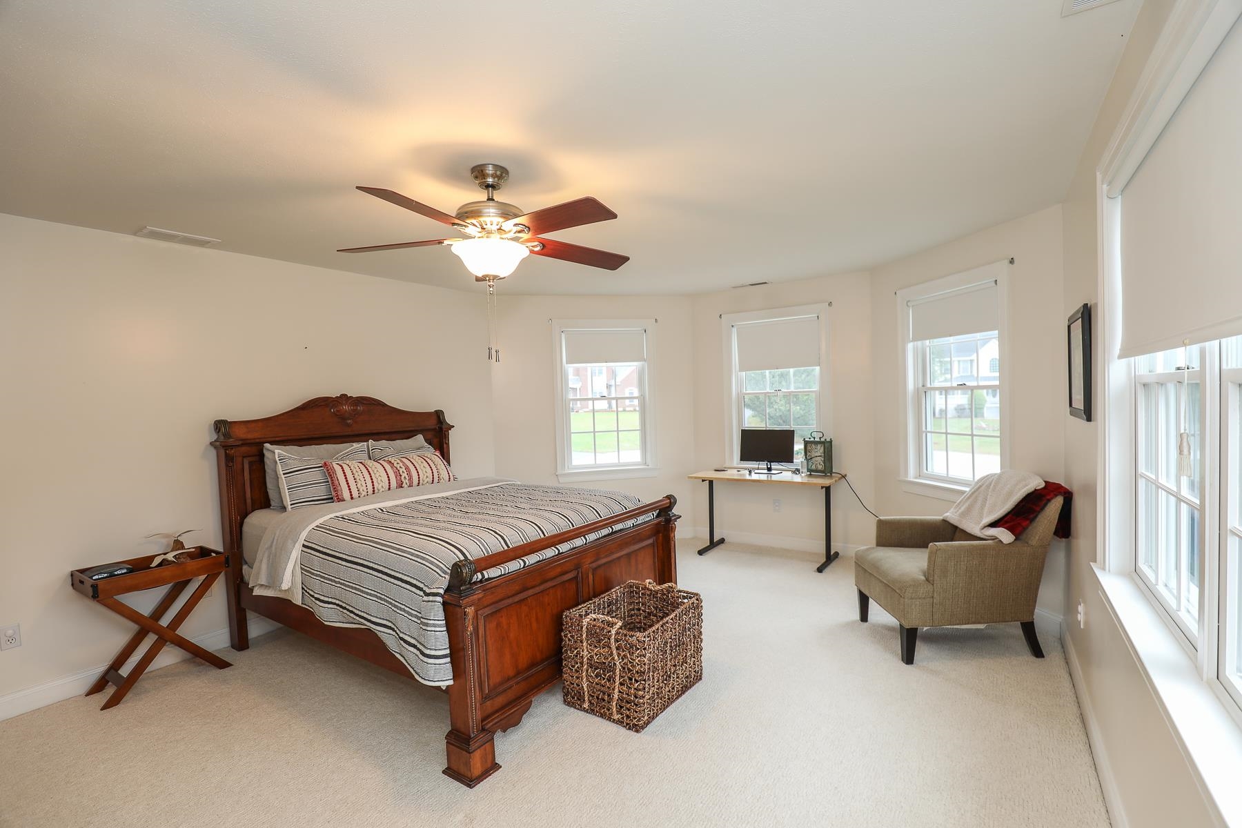 9 Apollo Way Salem, NH 03079 - Photo 30 of 39