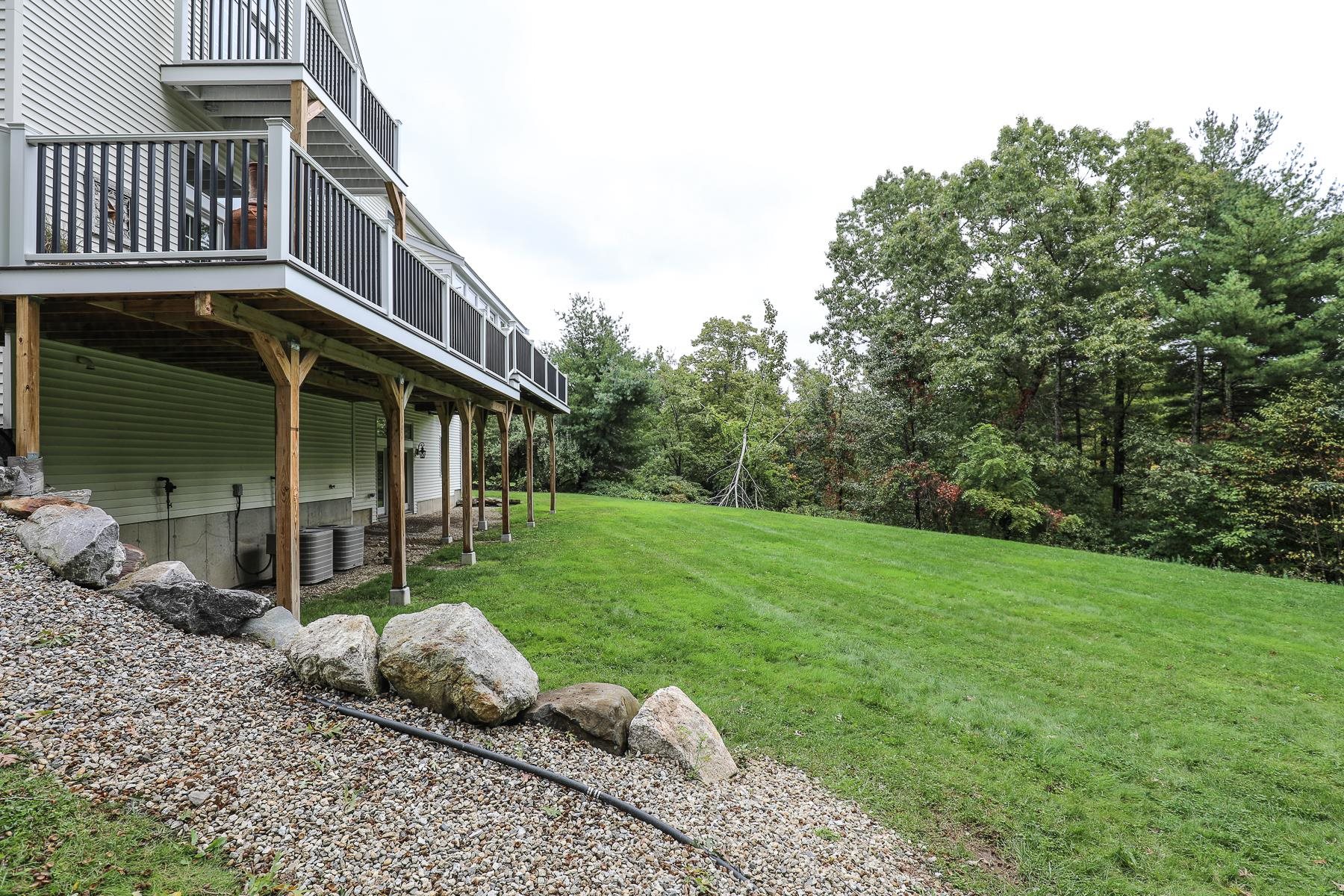 9 Apollo Way Salem, NH 03079 - Photo 4 of 39