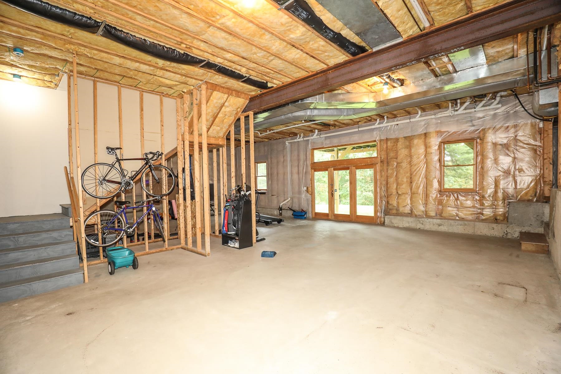 9 Apollo Way Salem, NH 03079 - Photo 33 of 39