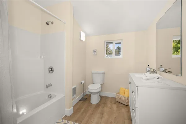 $229,900 | 405 West 2nd Street, Sprague, WA 99032