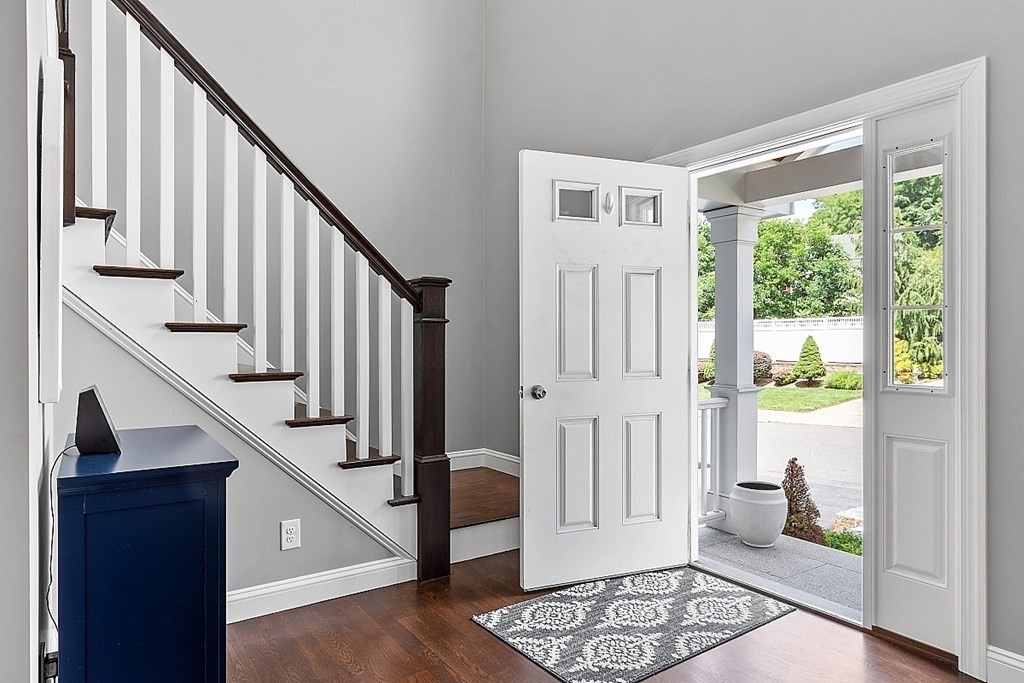 305 Ridge Road Revere, MA 02151 - Photo 3 of 41