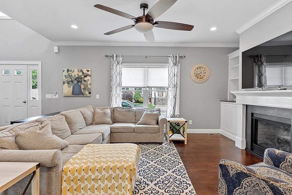 305 Ridge Road Revere, MA 02151 - Photo 7 of 41