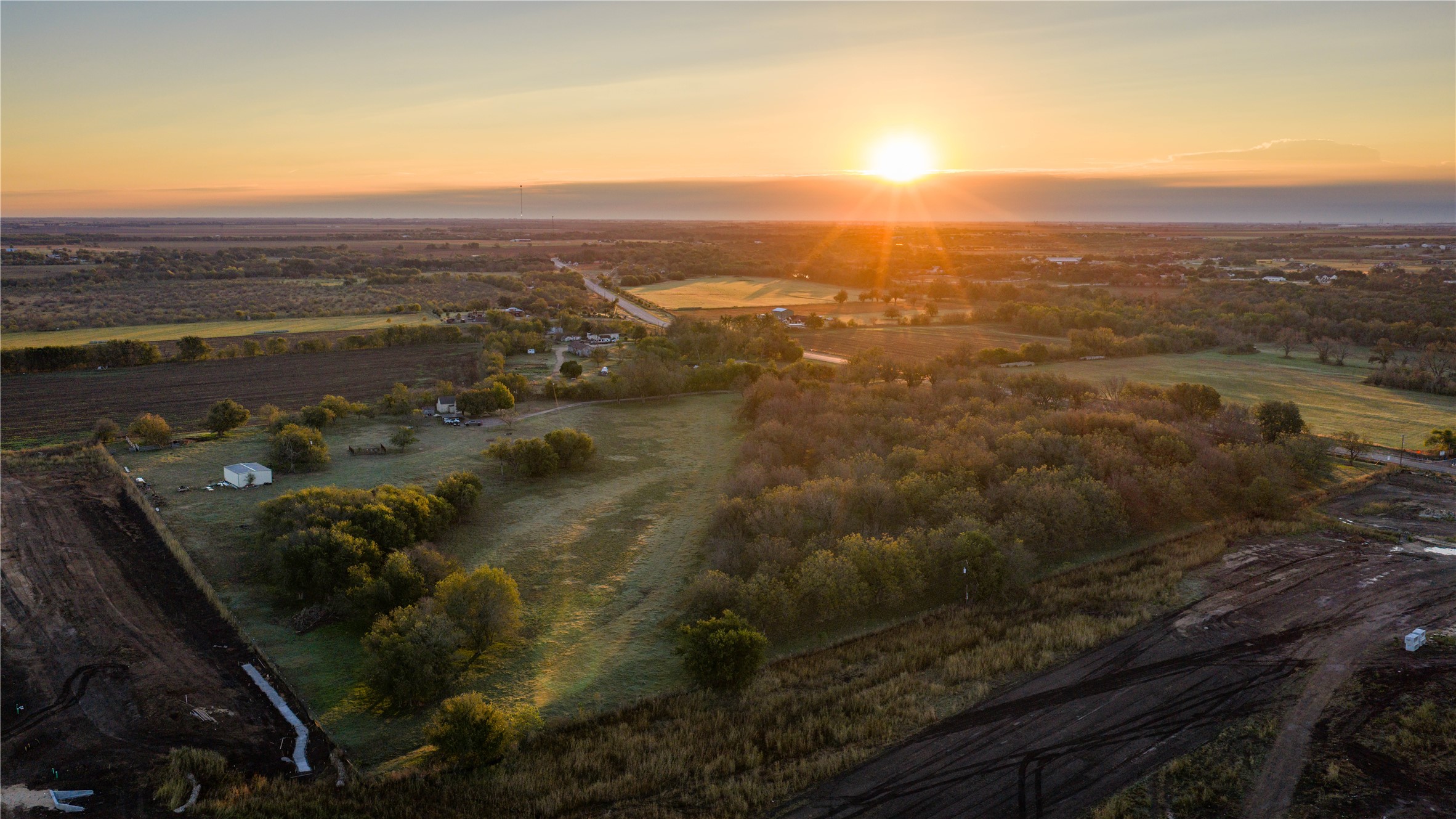 8323 East State Highway 29 Georgetown, TX 78626 - Photo 33 of 39 a view of city and ocean